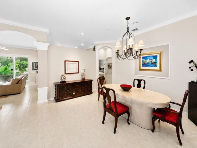 5168 Clover Creek Drive, Boynton Beach, FL 33437