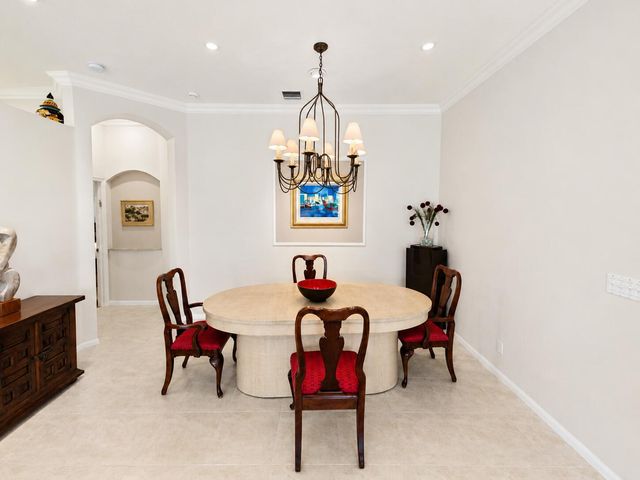 5168 Clover Creek Drive, Boynton Beach, FL 33437