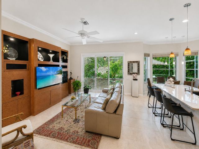 5168 Clover Creek Drive, Boynton Beach, FL 33437