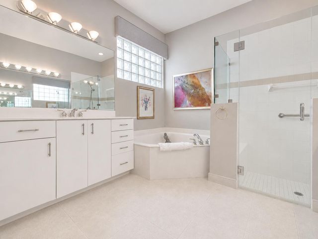 5168 Clover Creek Drive, Boynton Beach, FL 33437