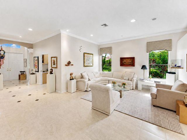 5168 Clover Creek Drive, Boynton Beach, FL 33437