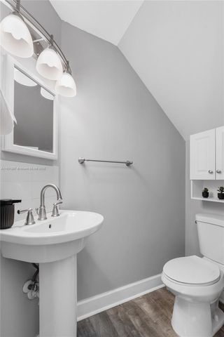 4055 Eastridge Dr, Deerfield Beach, FL 33064