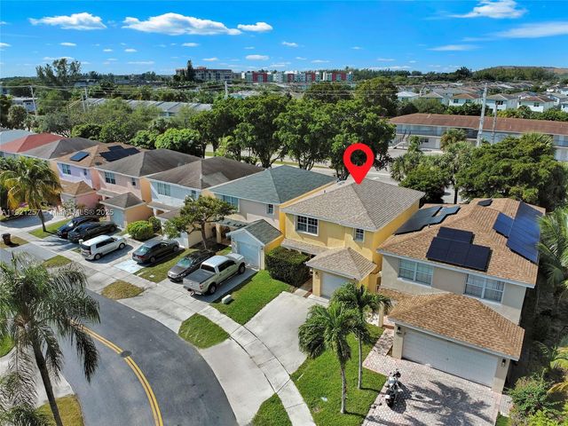 4055 Eastridge Dr, Deerfield Beach, FL 33064