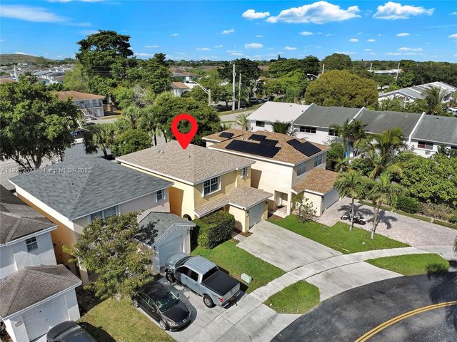 4055 Eastridge Dr, Deerfield Beach, FL 33064