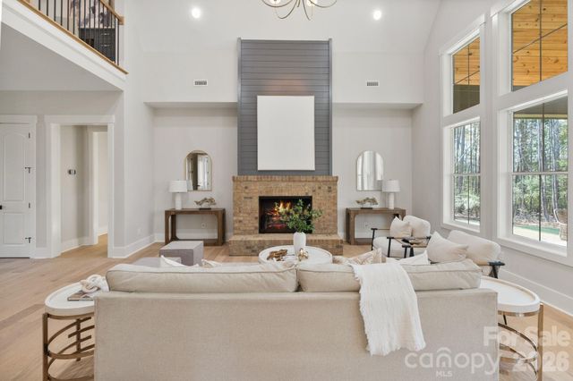 568 Longleaf Pine Lane, Clover, SC 29710