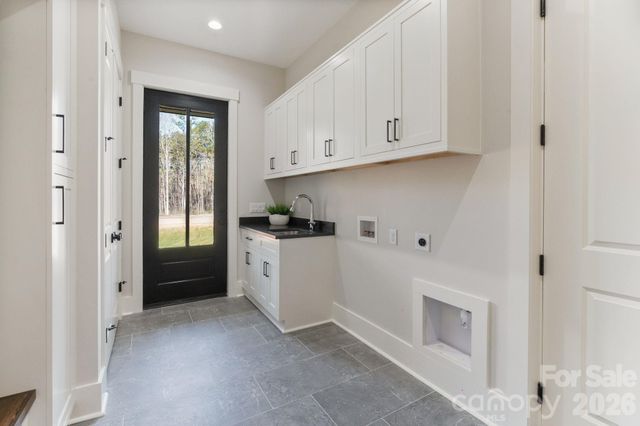 568 Longleaf Pine Lane, Clover, SC 29710