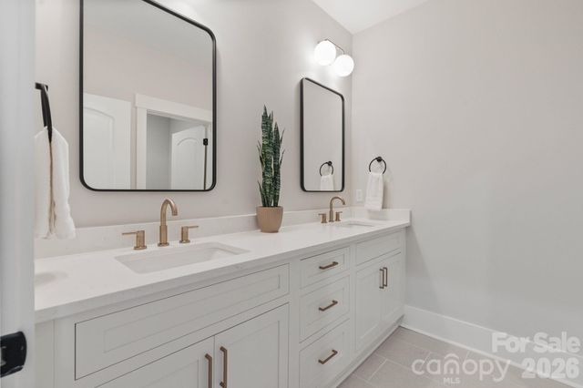 568 Longleaf Pine Lane, Clover, SC 29710