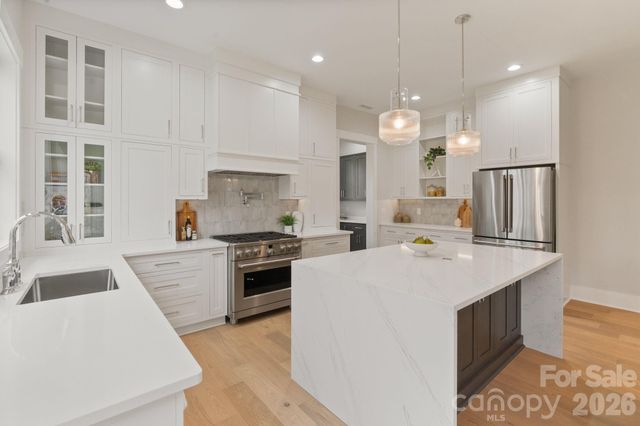 568 Longleaf Pine Lane, Clover, SC 29710