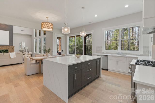 568 Longleaf Pine Lane, Clover, SC 29710