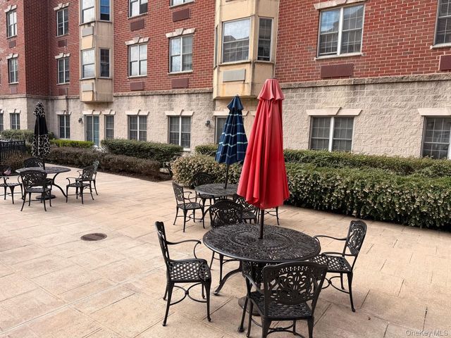50 Merrick Avenue 405, East Meadow, NY 11554