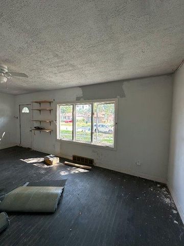 18018 Park Avenue, Lansing, IL 60438