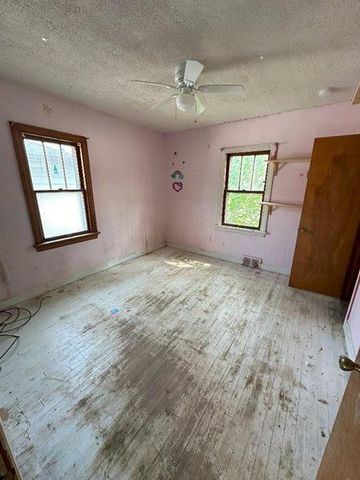 18018 Park Avenue, Lansing, IL 60438