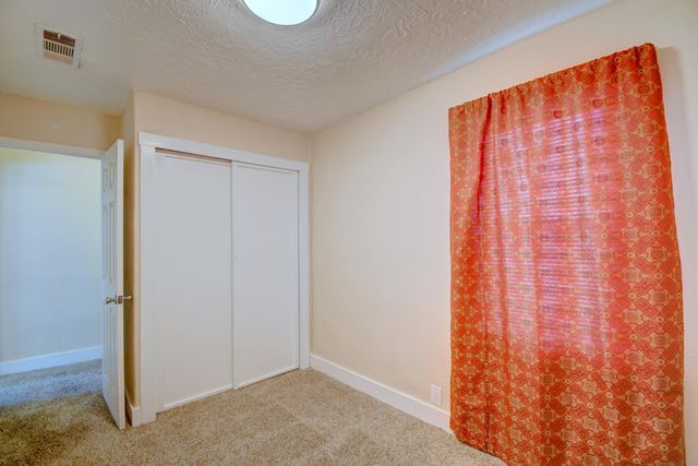 324 STANFORD Drive SE, Albuquerque, NM 87106