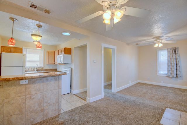 324 STANFORD Drive SE, Albuquerque, NM 87106