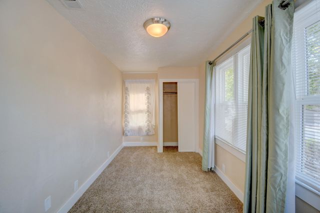 324 STANFORD Drive SE, Albuquerque, NM 87106