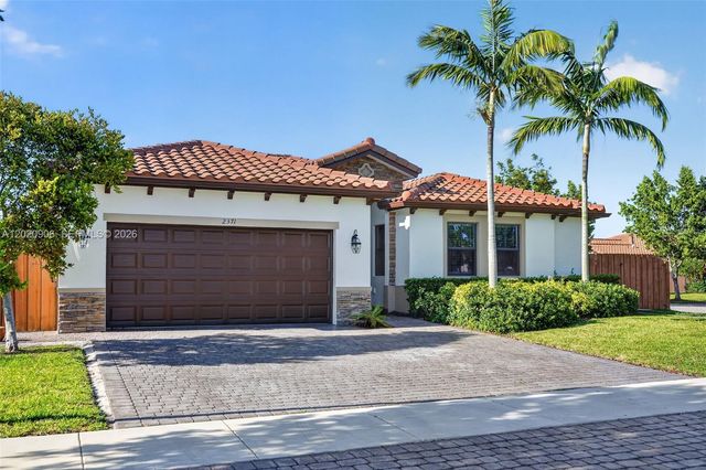 2371 SE 1st Ct, Homestead, FL 33033