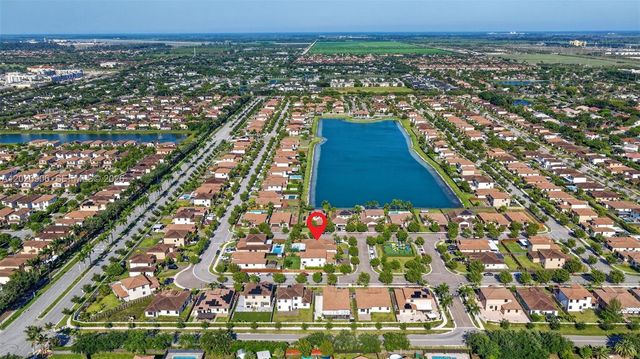 2371 SE 1st Ct, Homestead, FL 33033