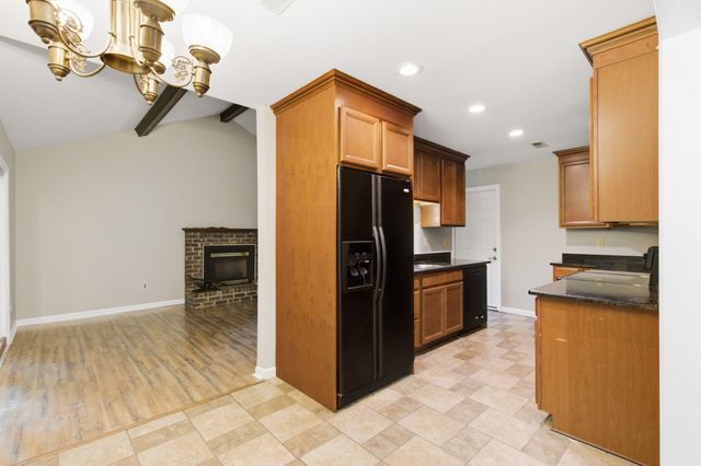 2067 Dogwood Road, Charleston, SC 29414
