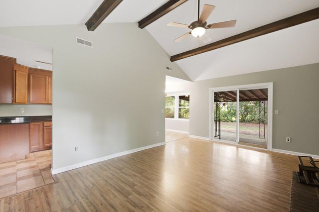 2067 Dogwood Road, Charleston, SC 29414