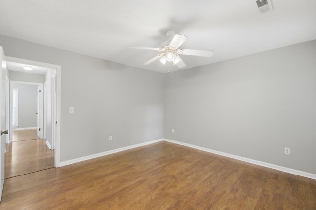 2067 Dogwood Road, Charleston, SC 29414