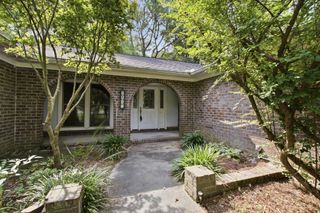 2067 Dogwood Road, Charleston, SC 29414
