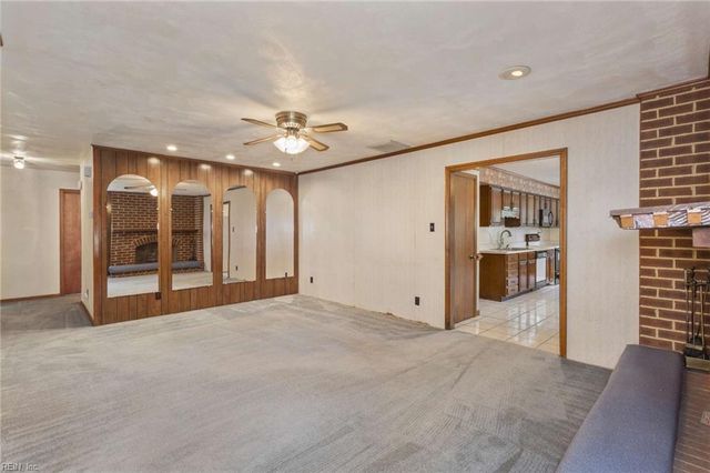 512 Winwood DR, Chesapeake, VA 23323