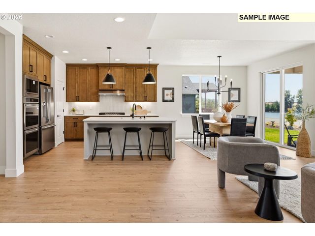 1806 Ne 196th Ave, Vancouver, WA 98684