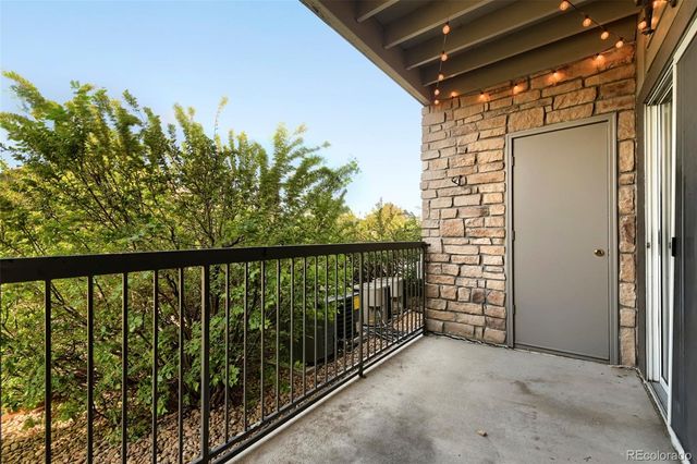 2575 S Syracuse Way H104, Denver, CO 80231