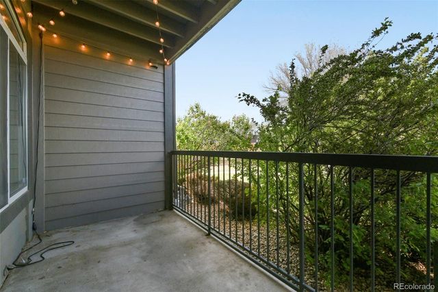 2575 S Syracuse Way H104, Denver, CO 80231