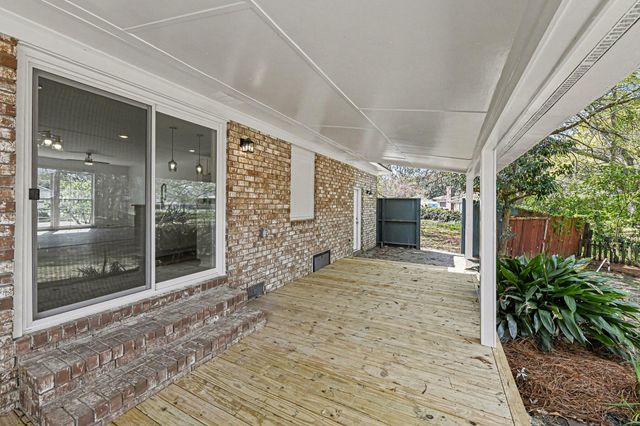 1075 Quail Drive, Charleston, SC 29412