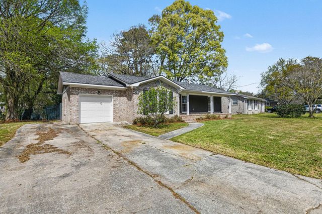 1075 Quail Drive, Charleston, SC 29412