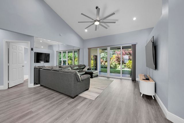 4166 NW 66th Terrace, Coral Springs, FL 33067