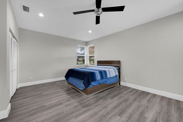 4166 NW 66th Terrace, Coral Springs, FL 33067