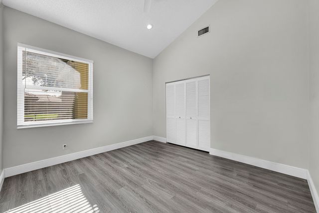 4166 NW 66th Terrace, Coral Springs, FL 33067