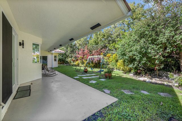 4166 NW 66th Terrace, Coral Springs, FL 33067