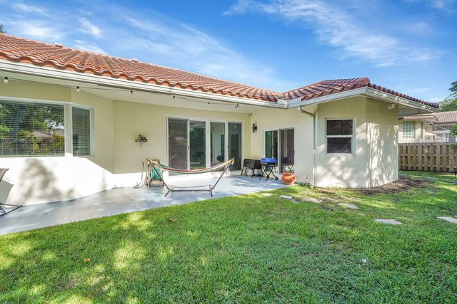 4166 NW 66th Terrace, Coral Springs, FL 33067