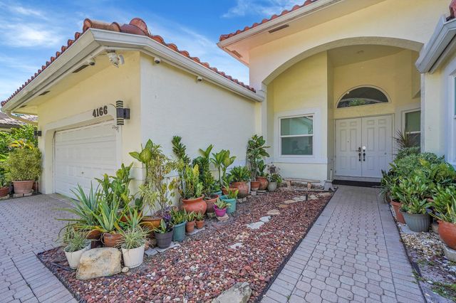 4166 NW 66th Terrace, Coral Springs, FL 33067