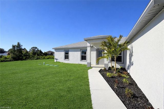 147 Peoria ST, Lehigh Acres, FL 33974