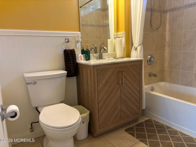 20 Winkle Court, Whiting, NJ 08759