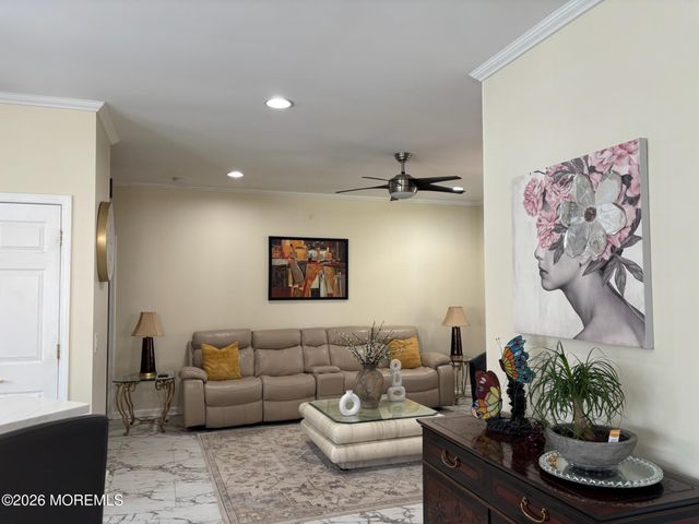 20 Winkle Court, Whiting, NJ 08759