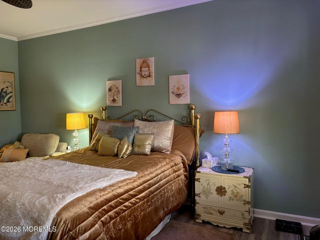 20 Winkle Court, Whiting, NJ 08759