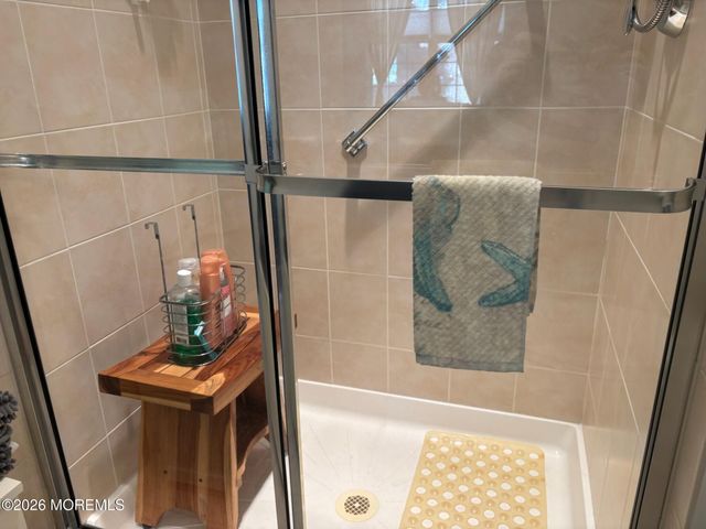 20 Winkle Court, Whiting, NJ 08759