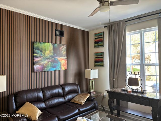 20 Winkle Court, Whiting, NJ 08759