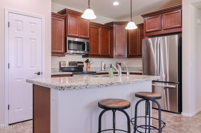 17884 W GLENHAVEN Drive, Goodyear, AZ 85338