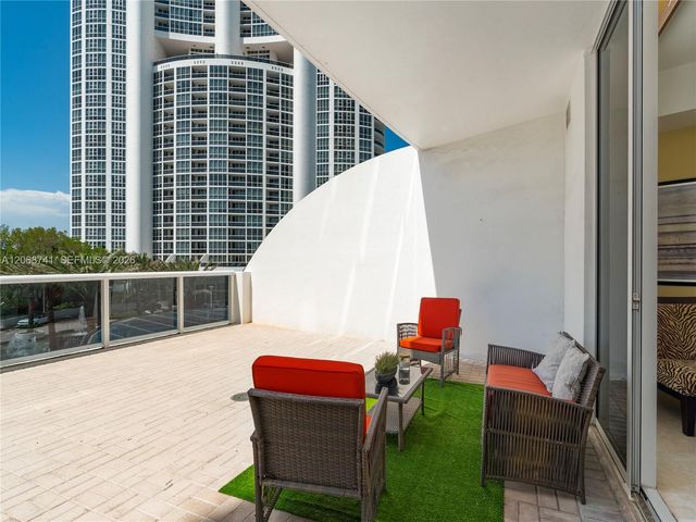 18101 Collins Avenue 503, Sunny Isles Beach, FL 33160