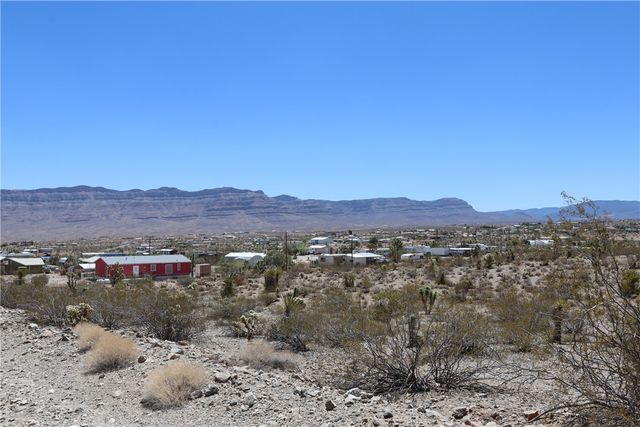 470 Silver Creek Road, Meadview, AZ 86444