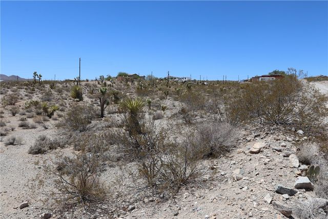 470 Silver Creek Road, Meadview, AZ 86444