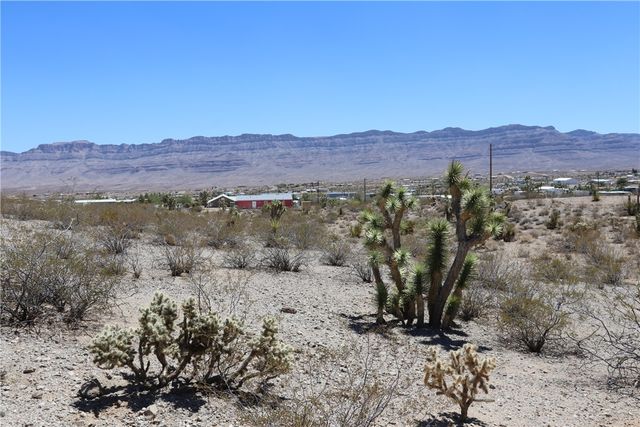 470 Silver Creek Road, Meadview, AZ 86444