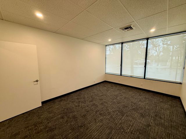 1304 East Street, 125, Redding, CA 96001