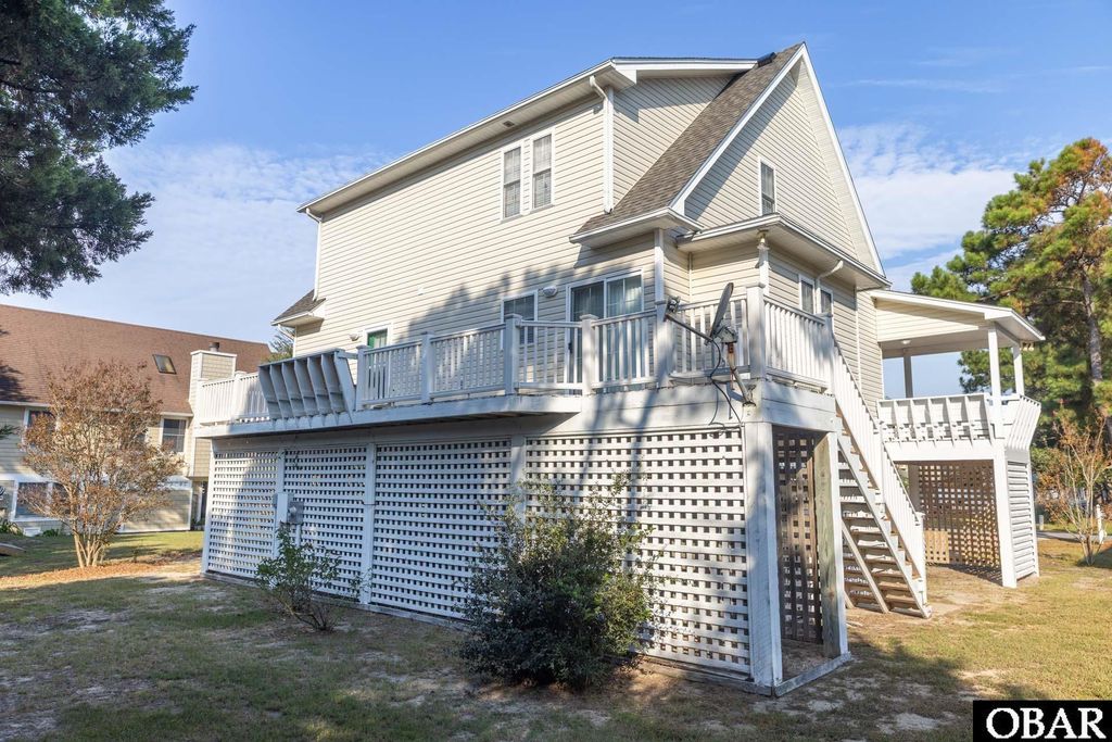 Image 2 of property listing at 533 W Sothel Street, Kill Devil Hills, NC 27948